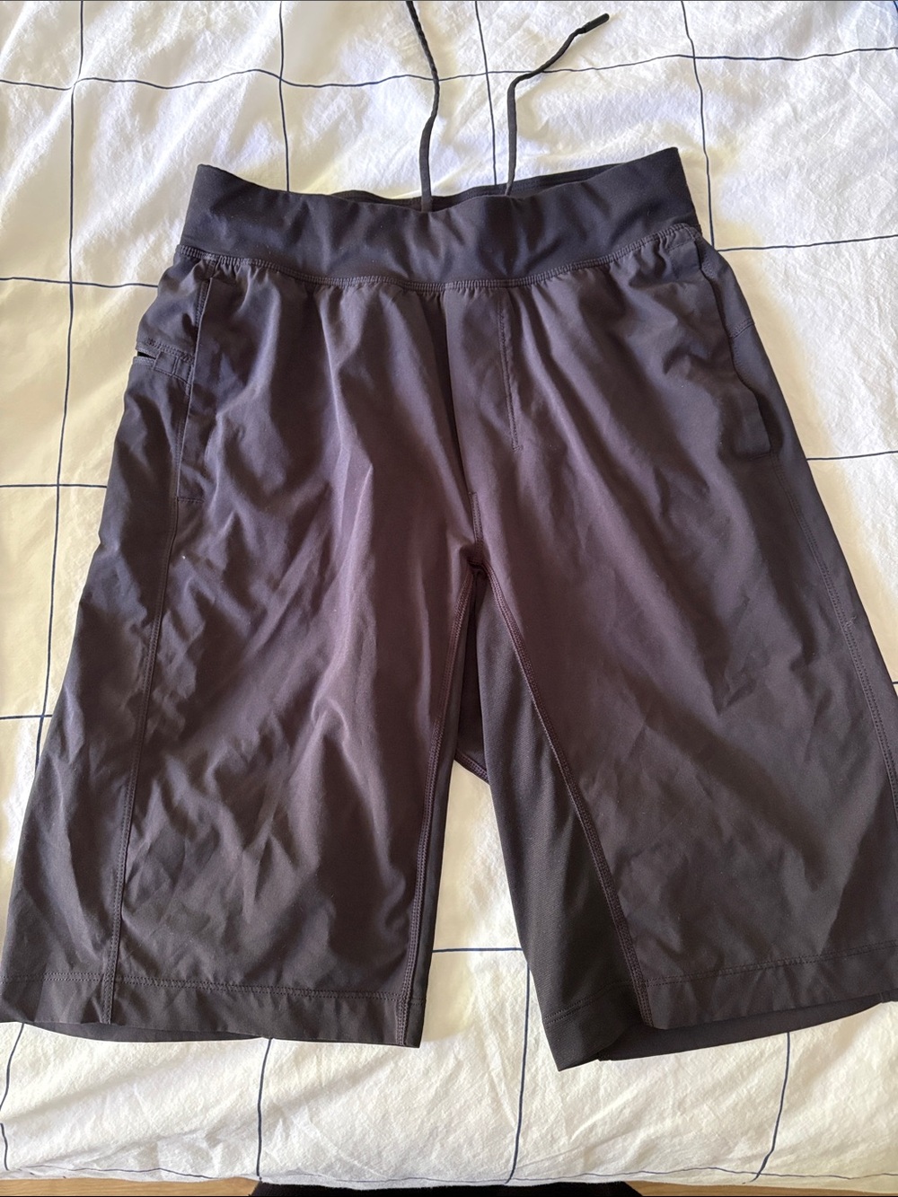 Lululemon men shorts size small black